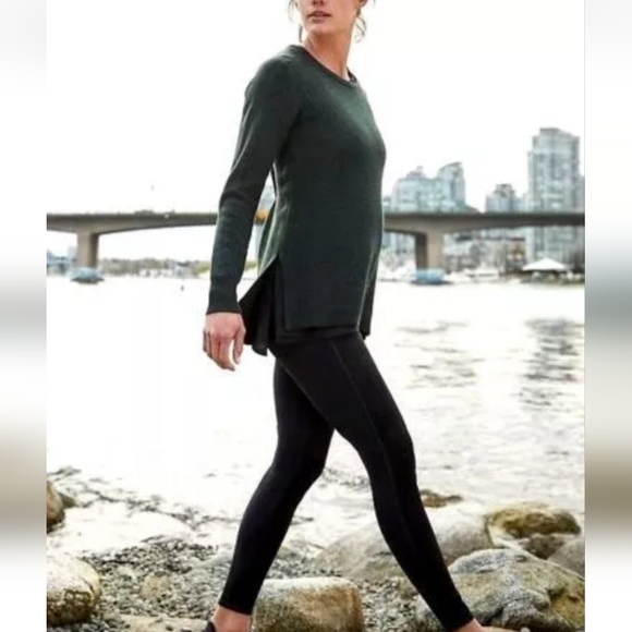 Athleta Sueded Strut Tight, Black SIZE Large               #870861 - Picture 2 of 15